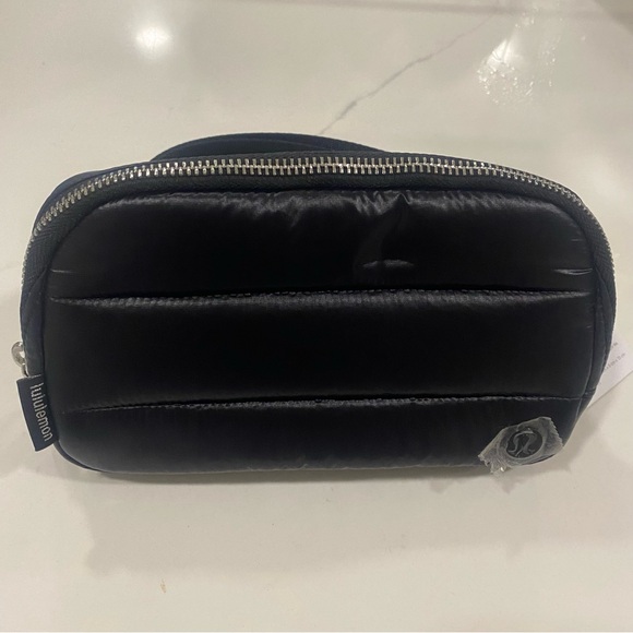 lululemon athletica Handbags - lululemon athletica Everywhere Belt Bag Wunder Puff Black